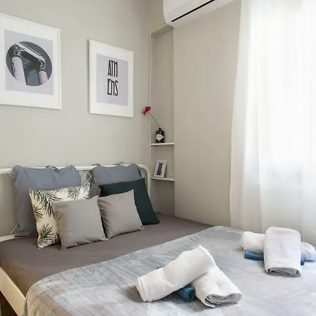 Your Stay Next To Acropolis!-2